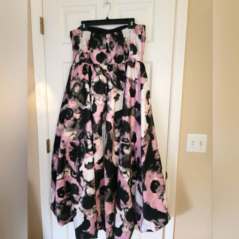 Strapless hi-low party dress
